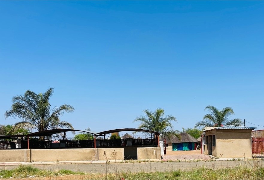 Commercial Property for Sale in Lethlabile North West